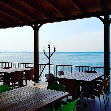 Rooms Lake View Balani Restaurant Shkodër Eksteriør billede